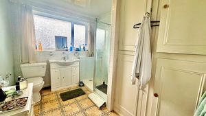 Photo 1- click for photo gallery